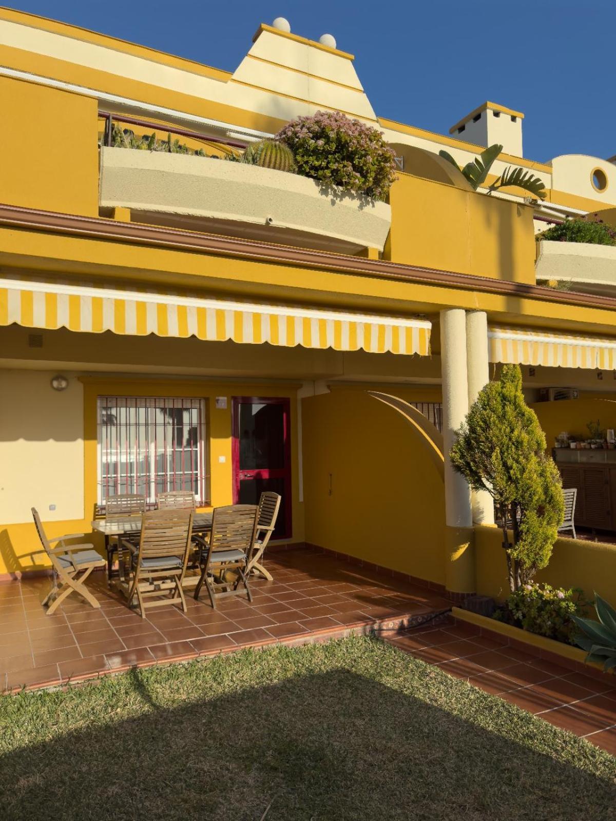 La Tortuga I, Encantador Apartamento Con Garaje En Primera Linea De Playa Tarifa Exterior foto